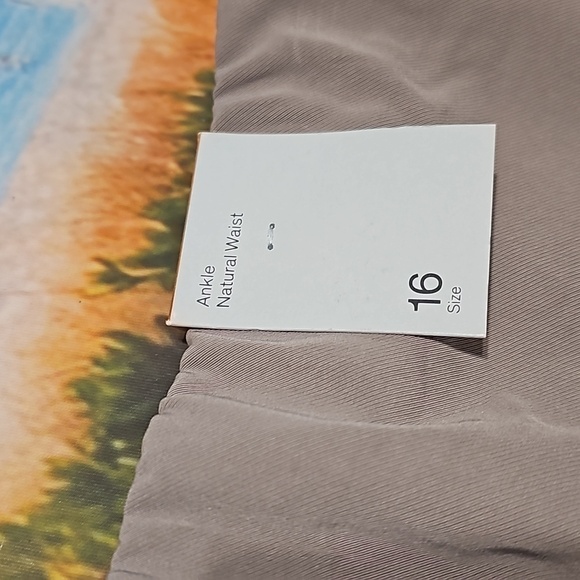 Prologue Tan Utility Cargo High Waisted Ankle‎ Pants Size 16 NWT - Picture 7 of 8